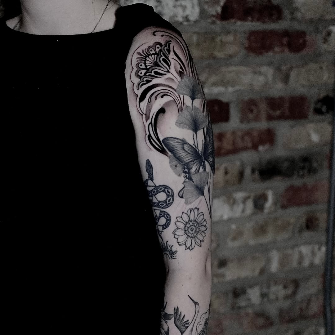 Tattoo by @hellbunnytattoos — black_and_grey, realism