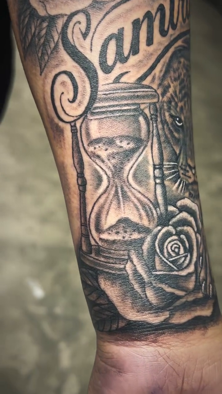 Tattoo by @mazeink_ — black_and_grey, realism
