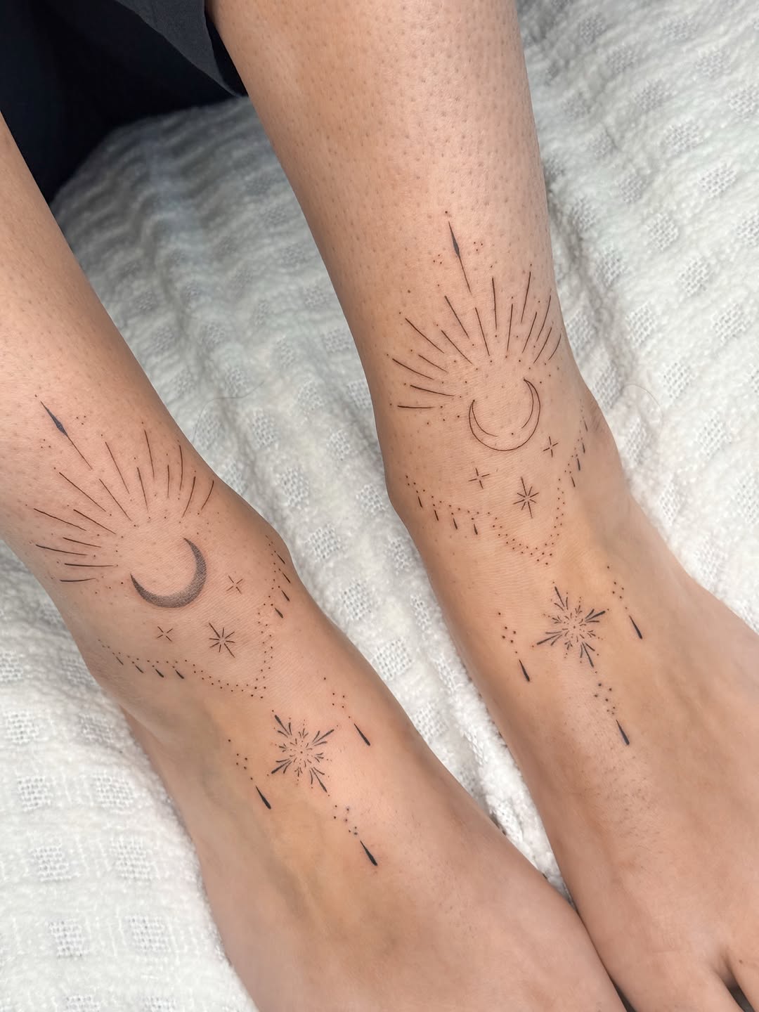 Tattoo by @girlsdontcry.tattoo — fine_line, dotwork