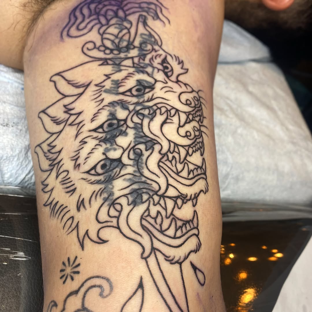 Tattoo by @lilspankee โ japanese_irezumi, black_and_grey