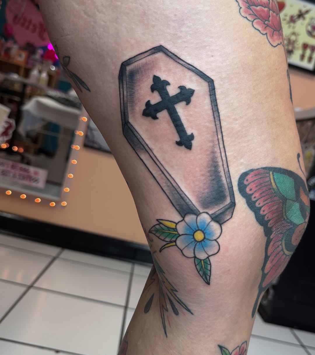 Tattoo by @crystal_rose_art_ β american_traditional