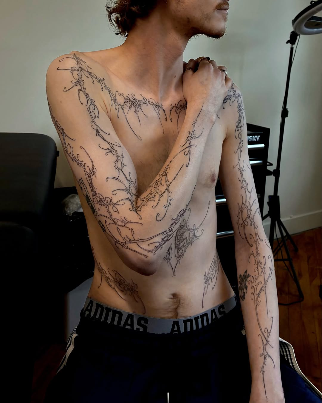 Tattoo by @smashyourboyy — fine_line, ornamental
