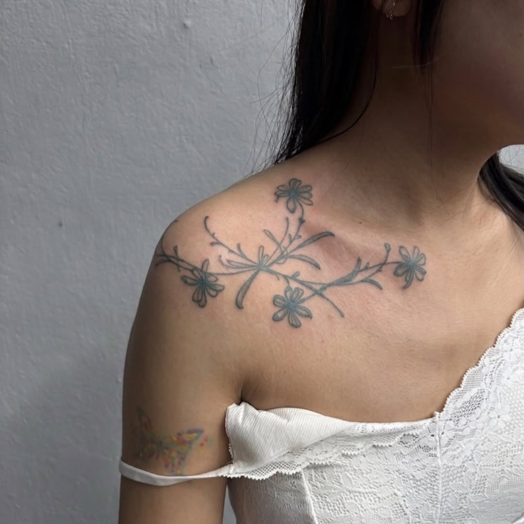 Tattoo by @filo.tatt โ fine_line