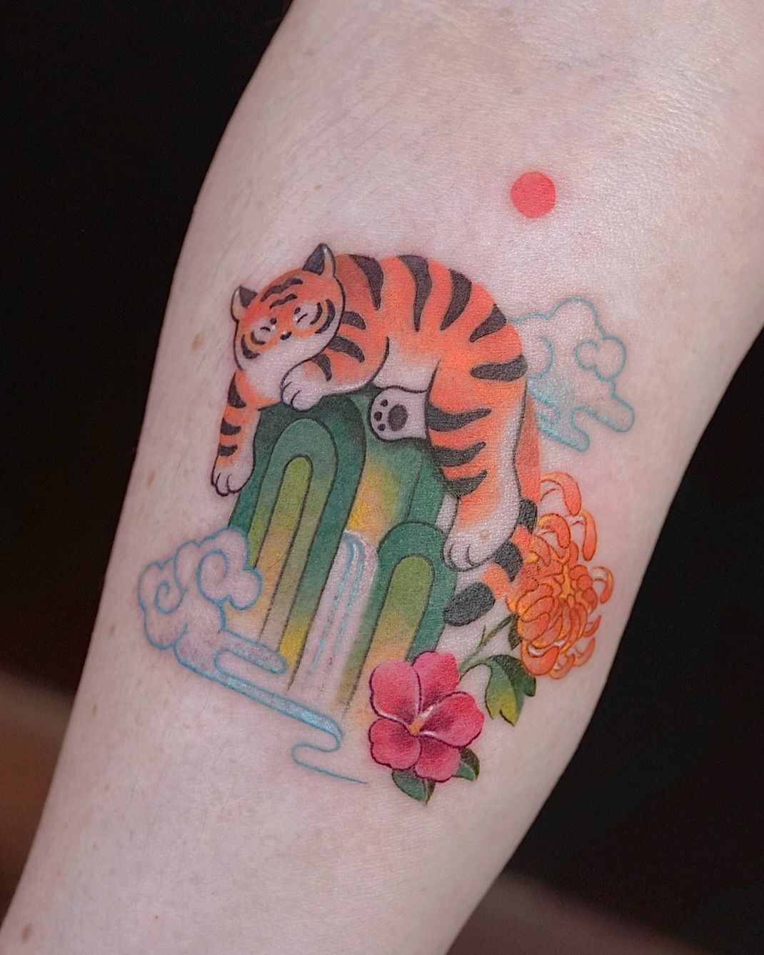 Tattoo by @live_tattooer — new_school, illustrative