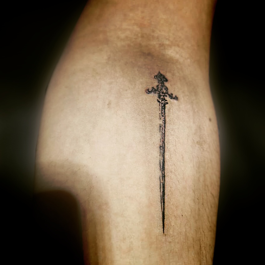Tattoo by @inkzilla_tattoos โ fine_line, sketch