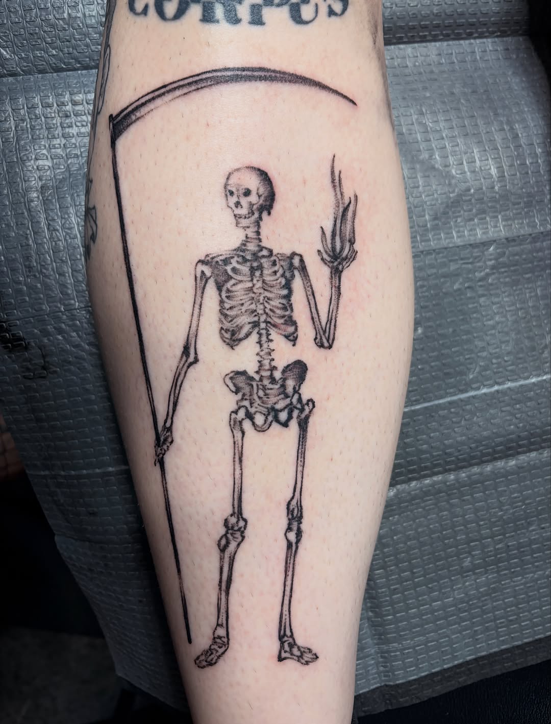 Tattoo by @rottenronnietattoos — black_and_grey, illustrative