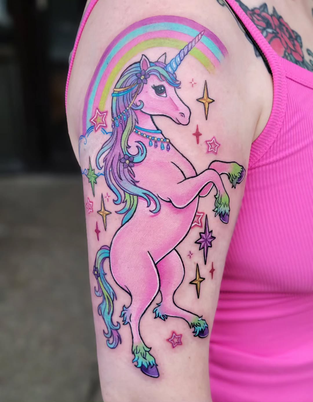 Tattoo by @jessicacz_tattoos — new_school