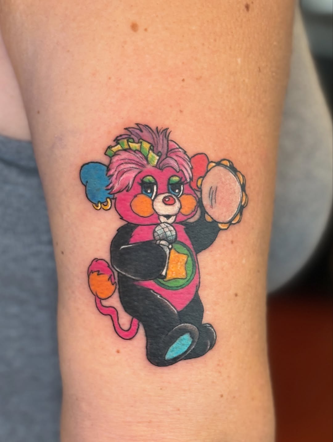 Tattoo by @draventoewstattoo β new_school