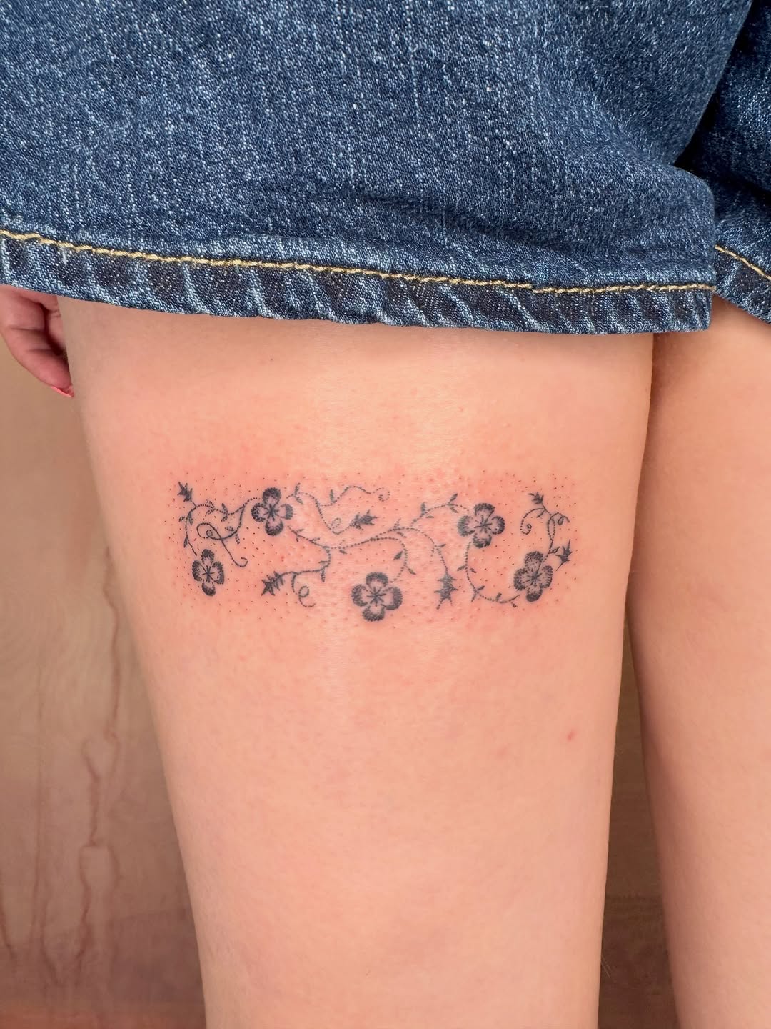 Tattoo by @mano_blue — fine_line, dotwork