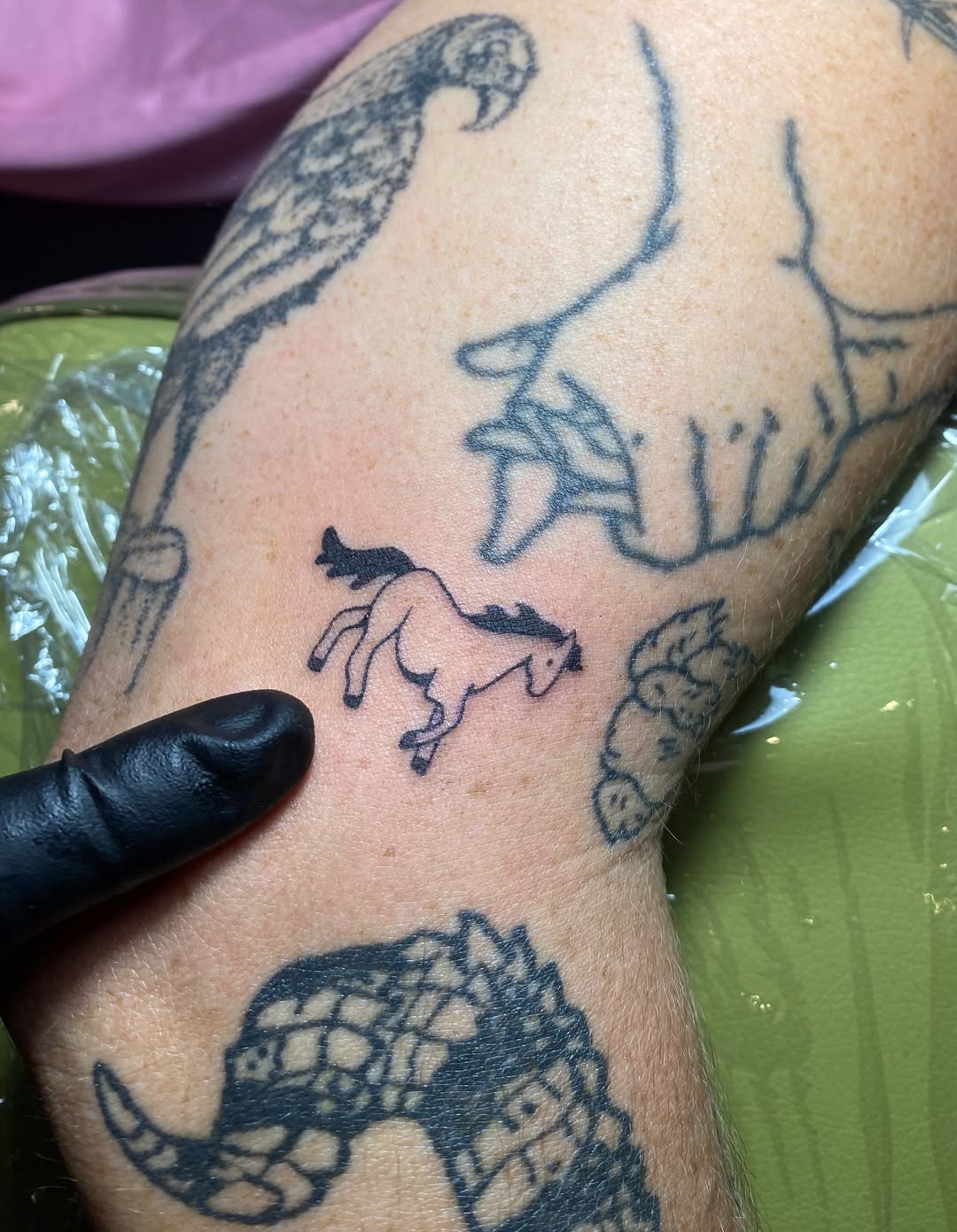 Tattoo by @oliviatawzertattoo โ fine_line