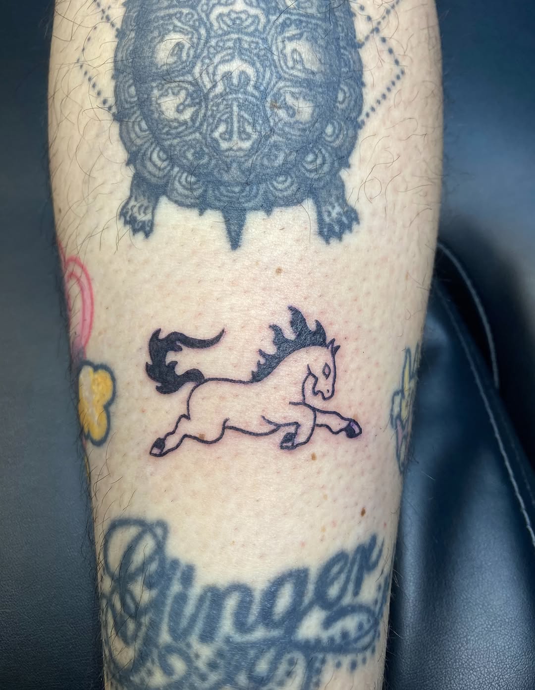 Tattoo by @oliviatawzertattoo โ fine_line