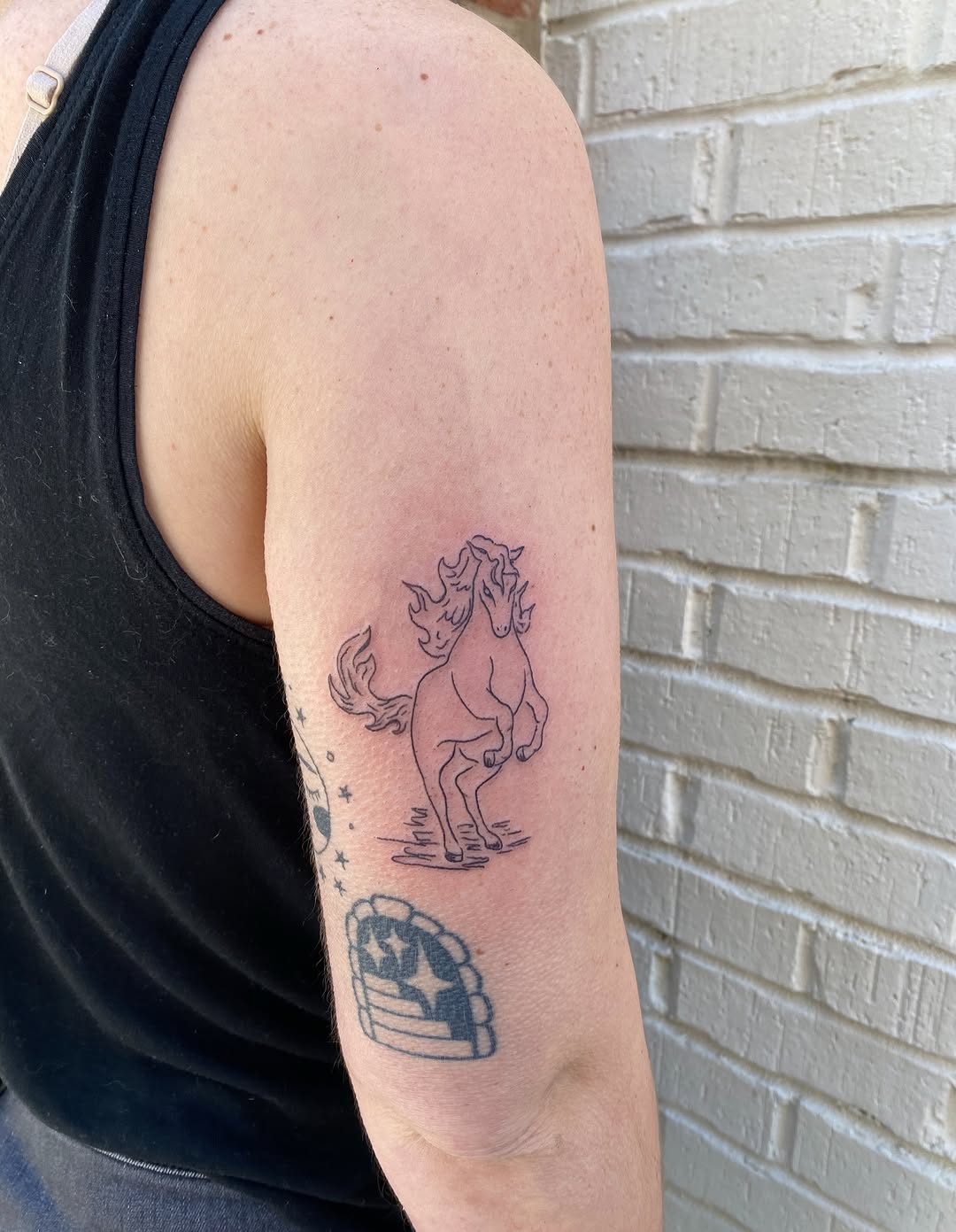Tattoo by @oliviatawzertattoo โ fine_line