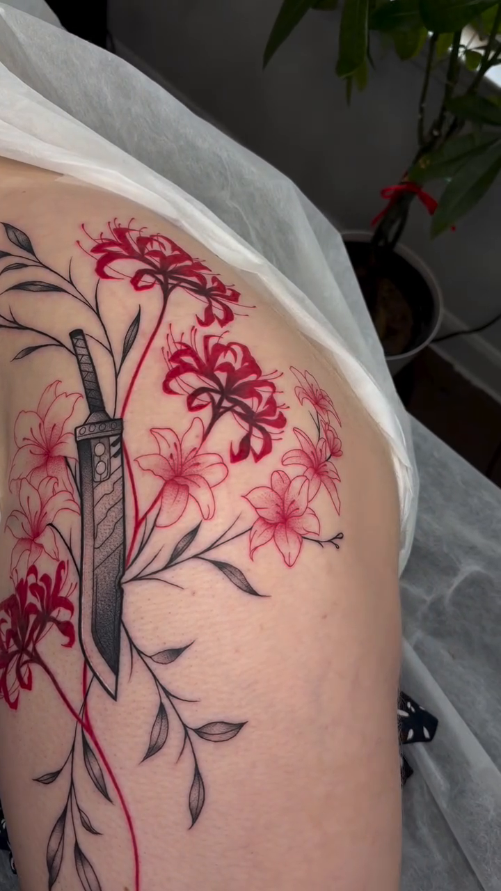 Tattoo by @officialdrayaartink — fine_line, japanese_irezumi