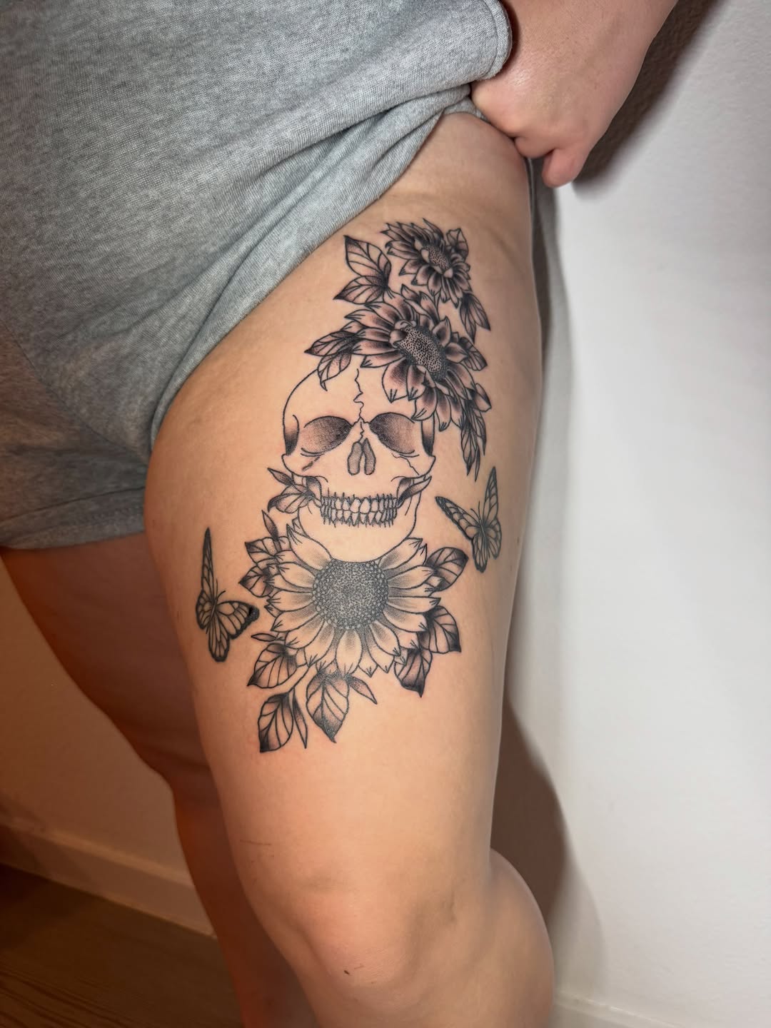 Tattoo by @coopstattoos25 — black_and_grey, realism