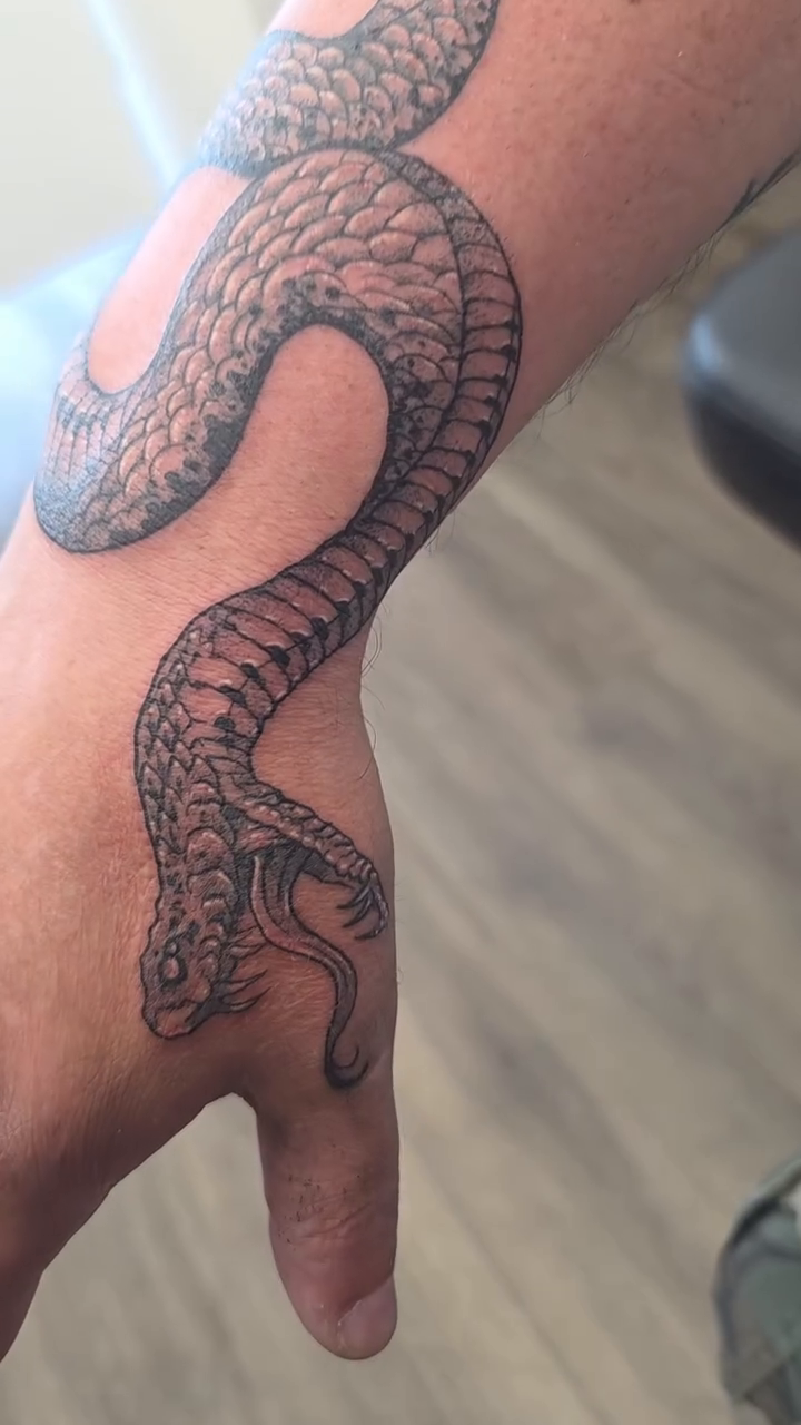 Tattoo by @robby_patiu — black_and_grey, realism