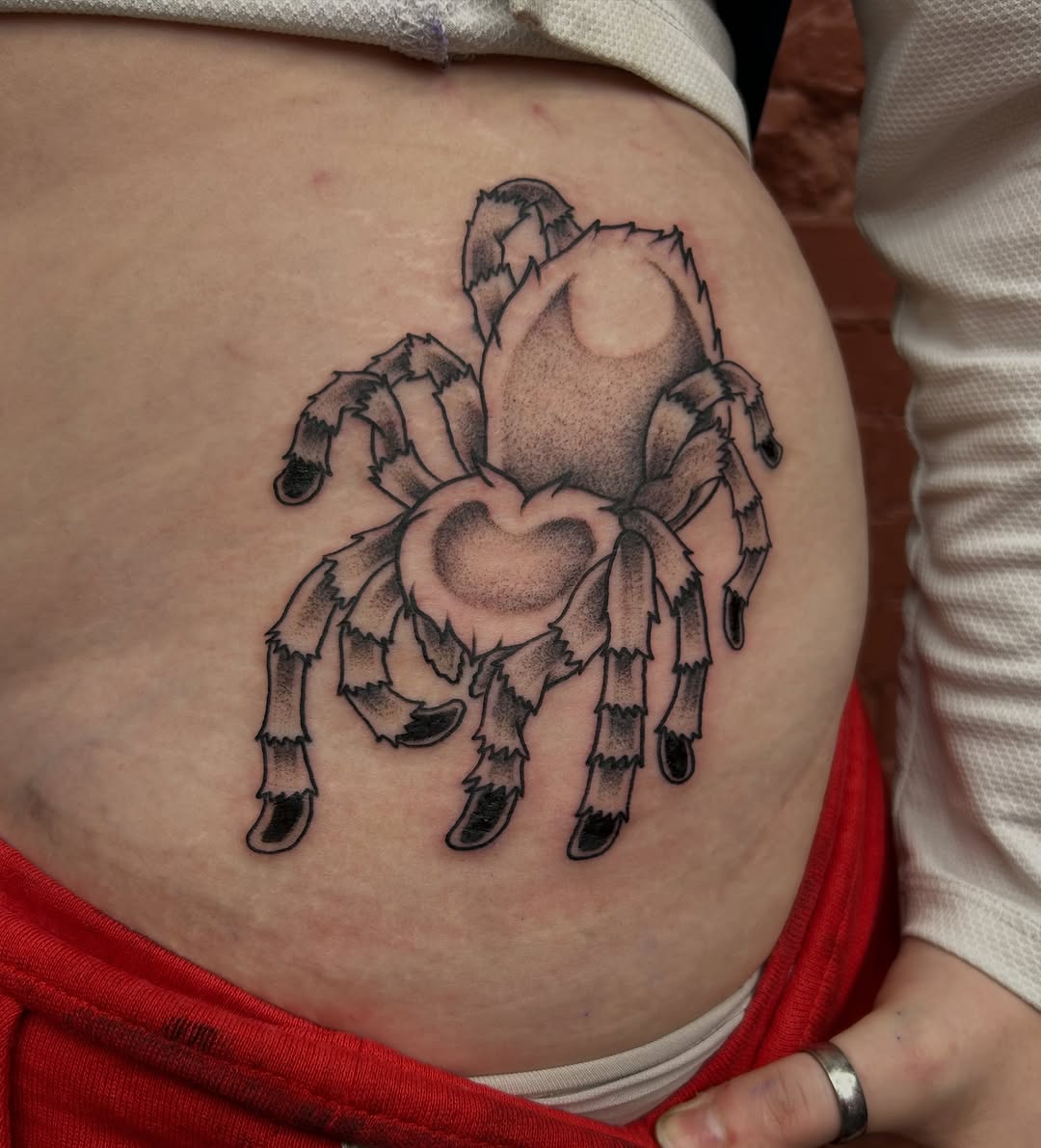 Tattoo by @alifaetattoos — black_and_grey, realism