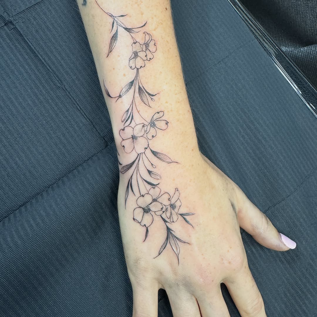 Tattoo by @joshgarte_ โ fine_line, black_and_grey