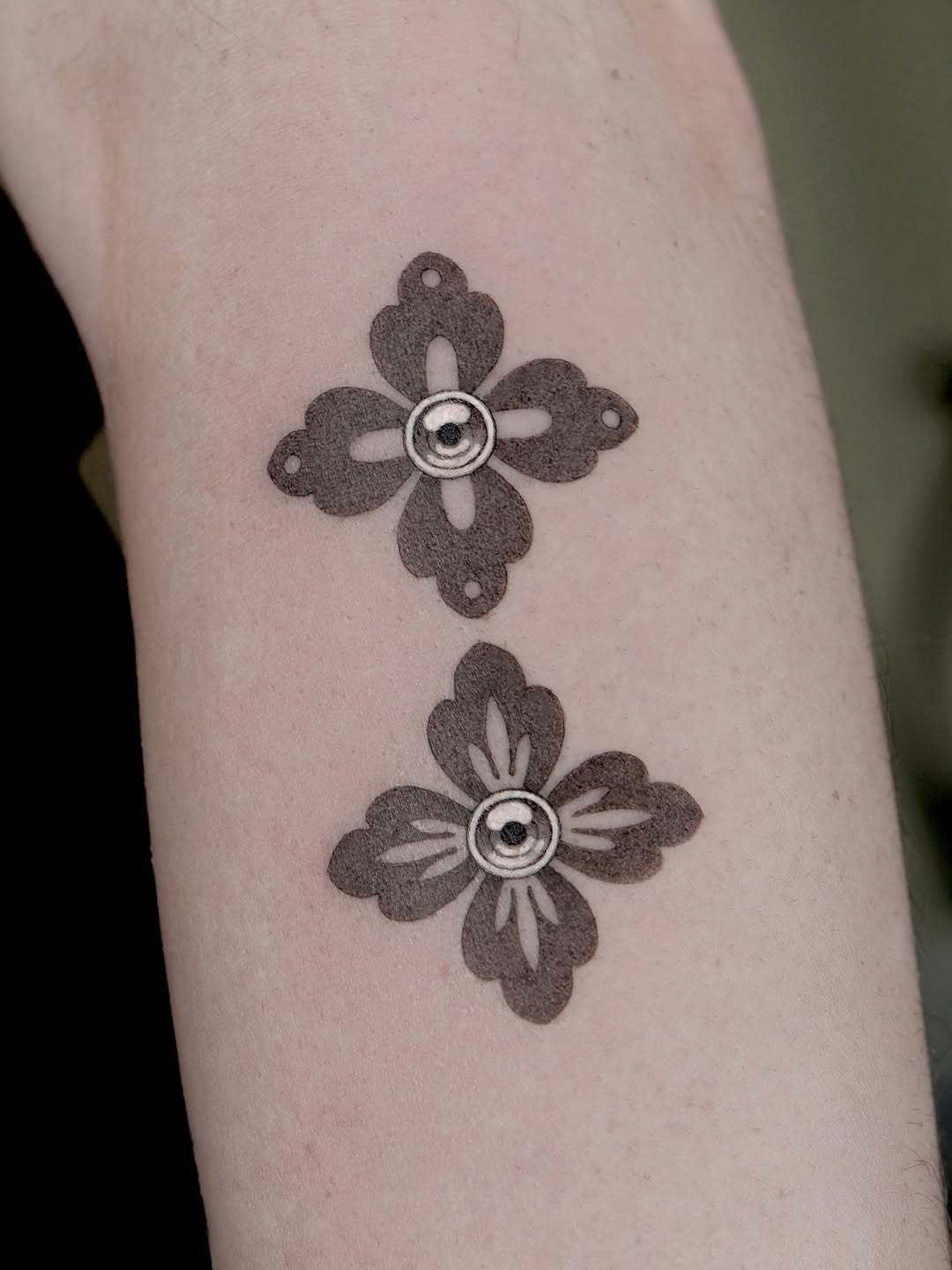 Tattoo by @pobitattoo — black_and_grey, ornamental