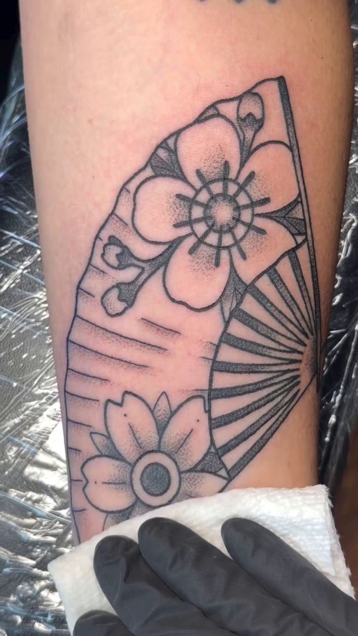 Tattoo by @esteltattoos — japanese_irezumi
