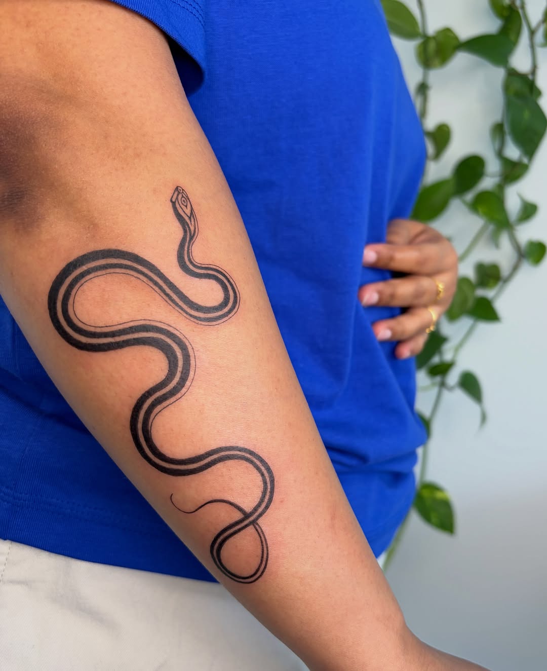 Tattoo by @en.terra — fine_line
