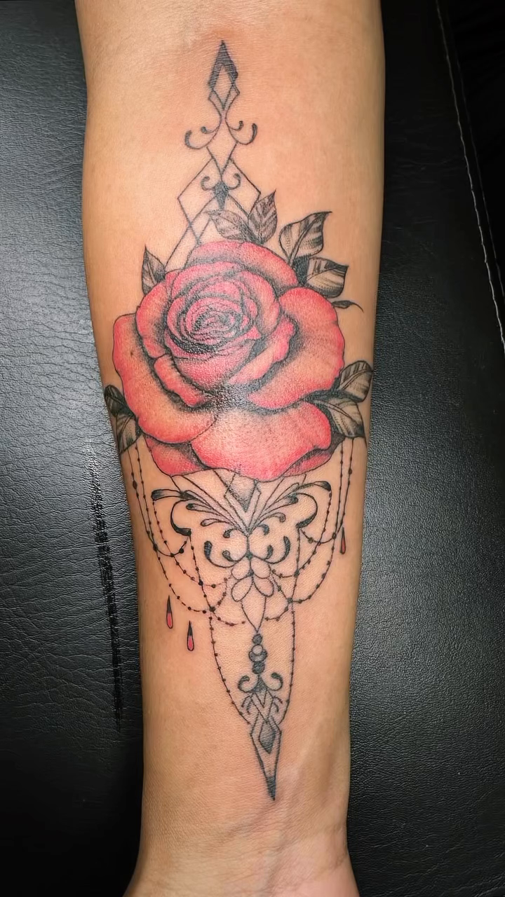 Tattoo by @colinmohamed โ fine_line, realism