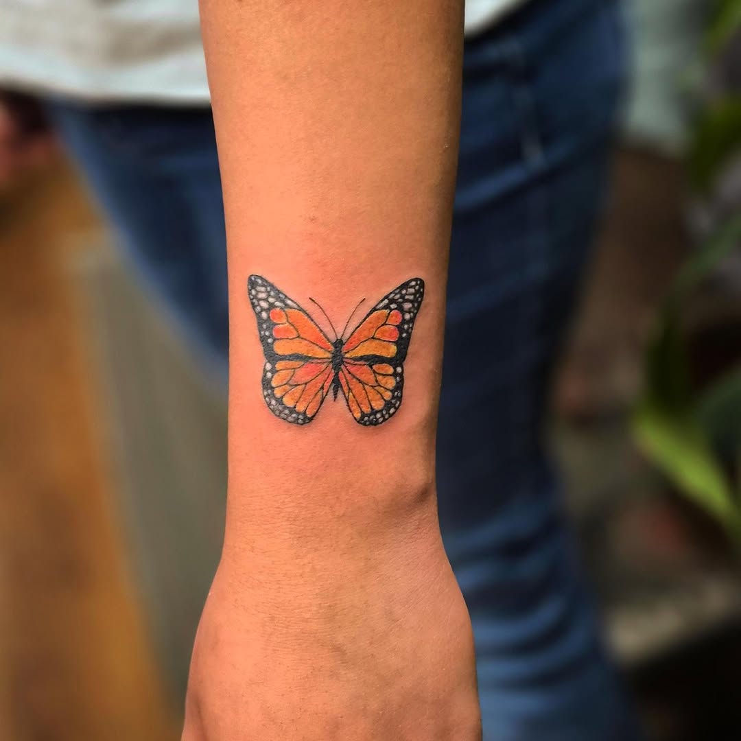 Tattoo by @teresarosetattoos — realism, fine_line