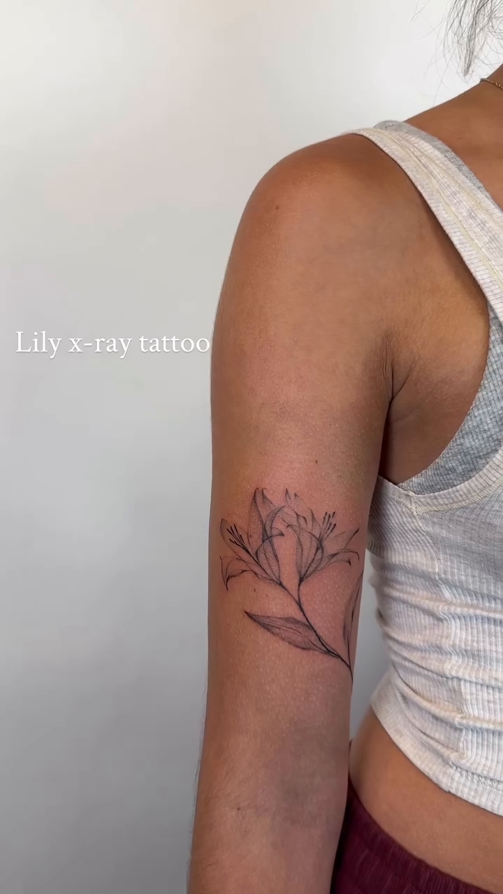 Tattoo by @liza.tattoos β fine_line