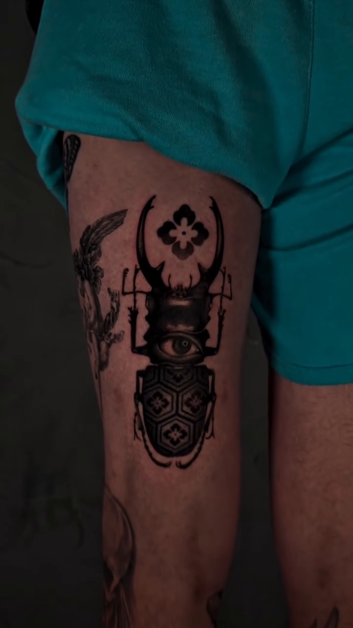 Tattoo by @chinoblackink — blackwork, geometric
