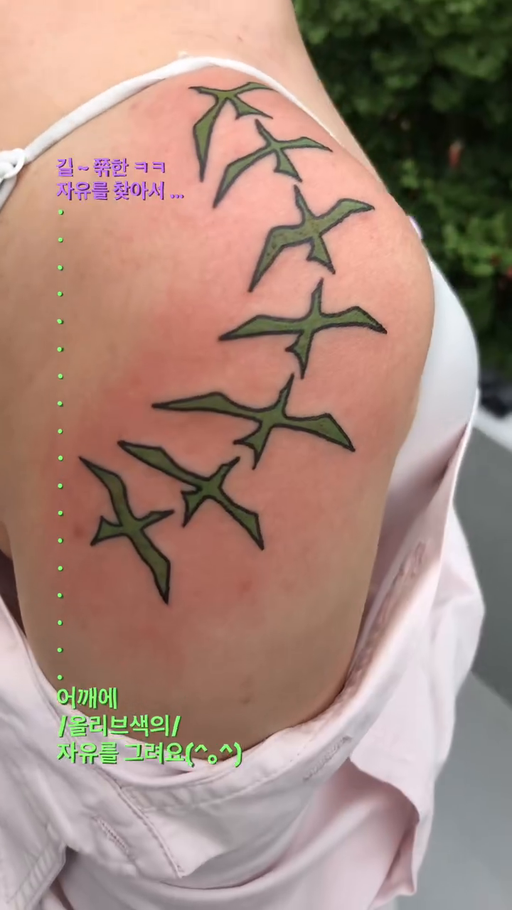Tattoo by @zayoutattoo — fine_line
