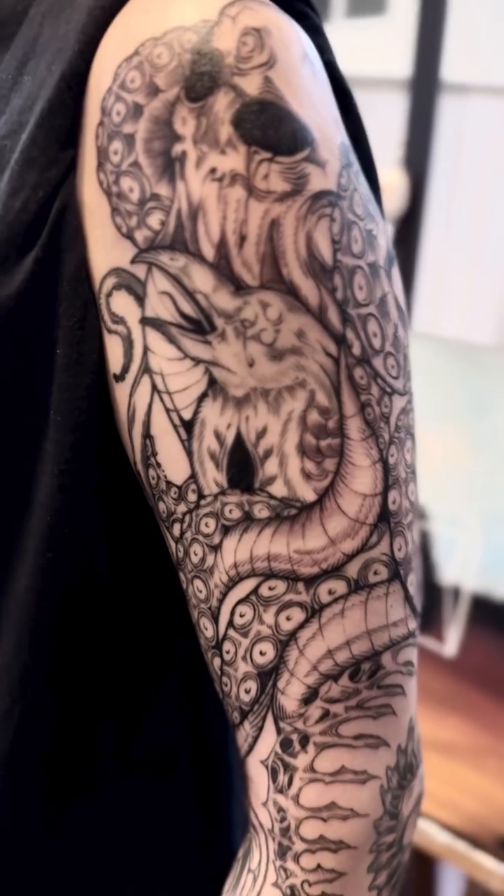 Tattoo by @mimo_tattooist__ — japanese_irezumi, black_and_grey