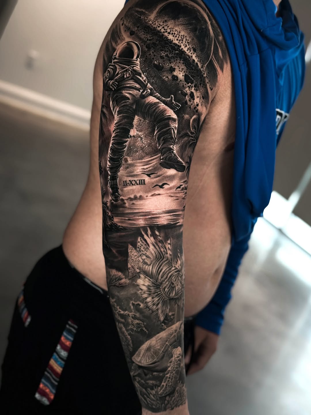 Tattoo by @mr.tea0801 — realism, black_and_grey
