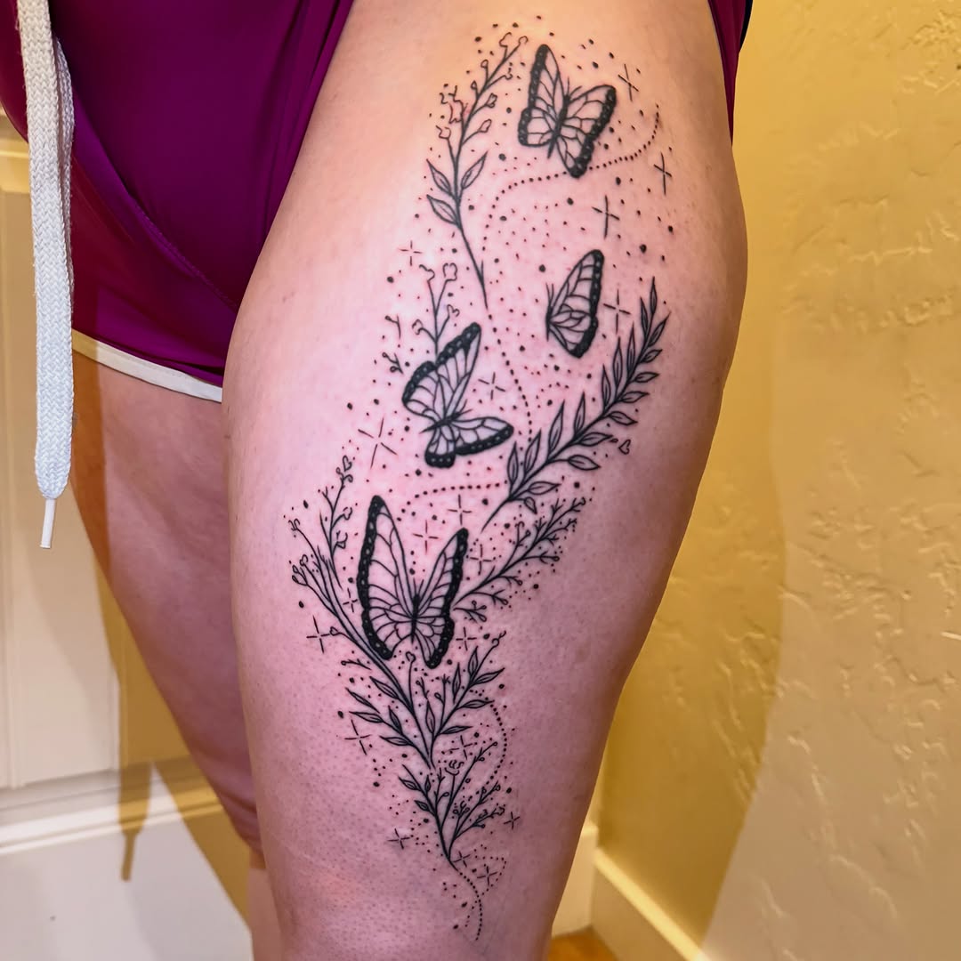 Tattoo by @euphoria_tattoos_ — fine_line, dotwork