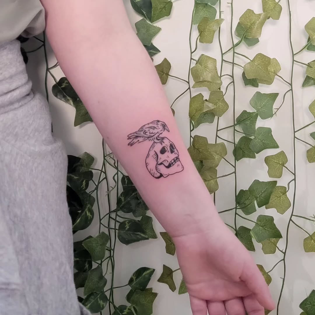 Tattoo by @satyrtattoos โ illustrative