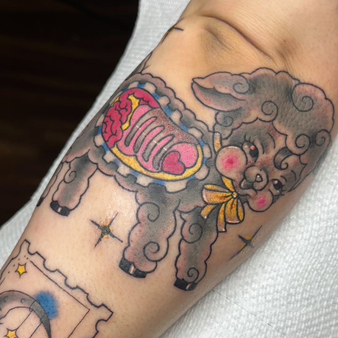 Tattoo by @soapytattoo β new_school