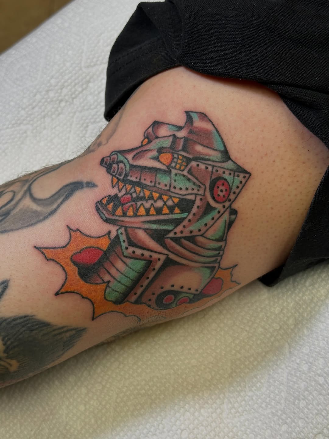 Tattoo by @thrashmoneymillionaire — american_traditional, new_school