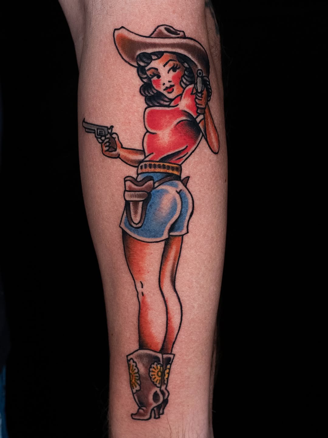 Tattoo by @tattoosbyraul — american_traditional