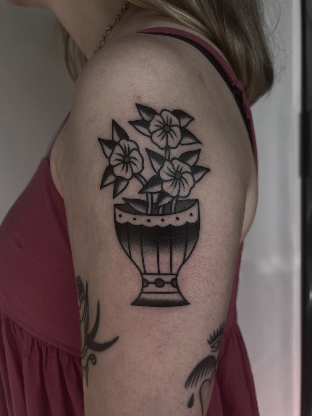 Tattoo by @ezzybones — american_traditional