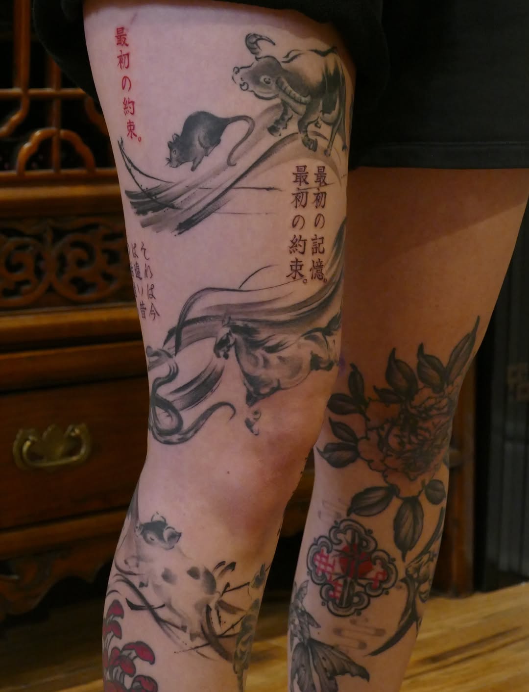 Tattoo by @oolong.ink — japanese_irezumi, lettering_script