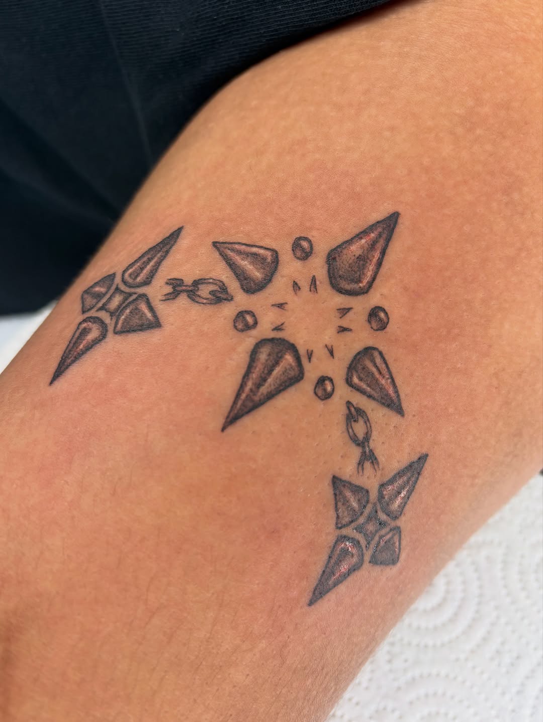 Tattoo by @bobibeanz — black_and_grey, geometric