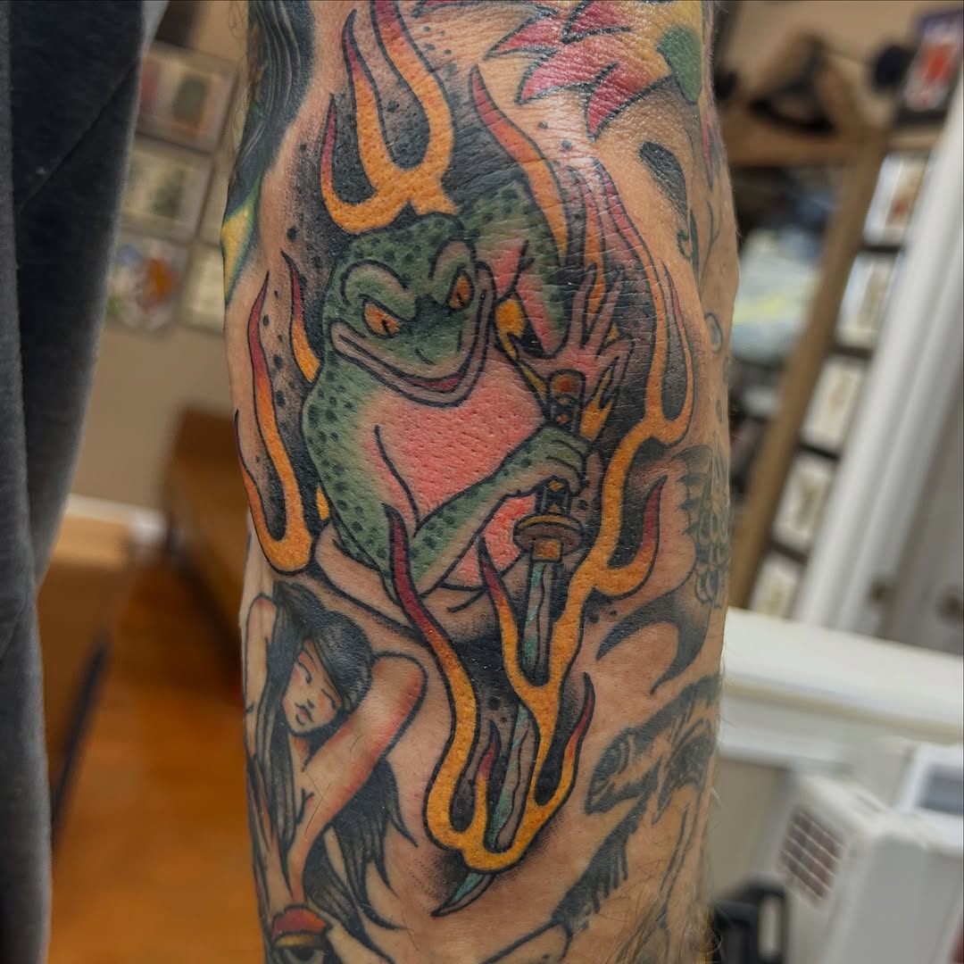 Tattoo by @alex_byrne_tattoos — american_traditional, neo_traditional