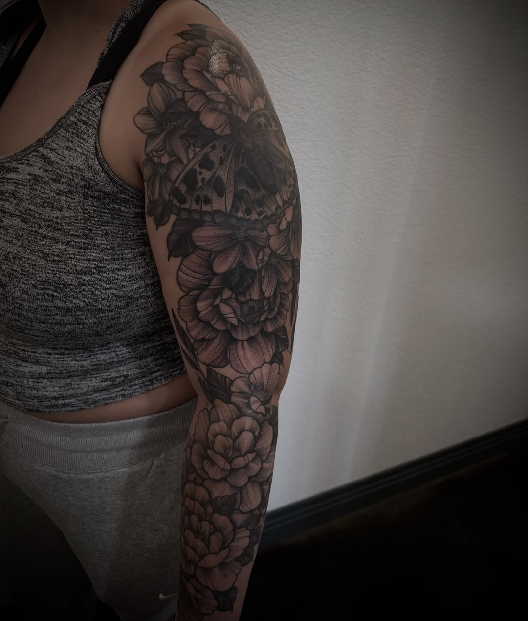 Tattoo by @inkandivvy — black_and_grey, realism