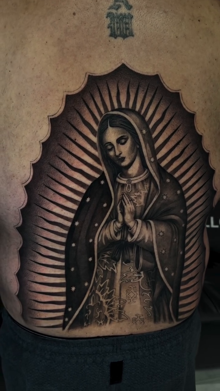 Tattoo by @jiannatattoos — black_and_grey, realism