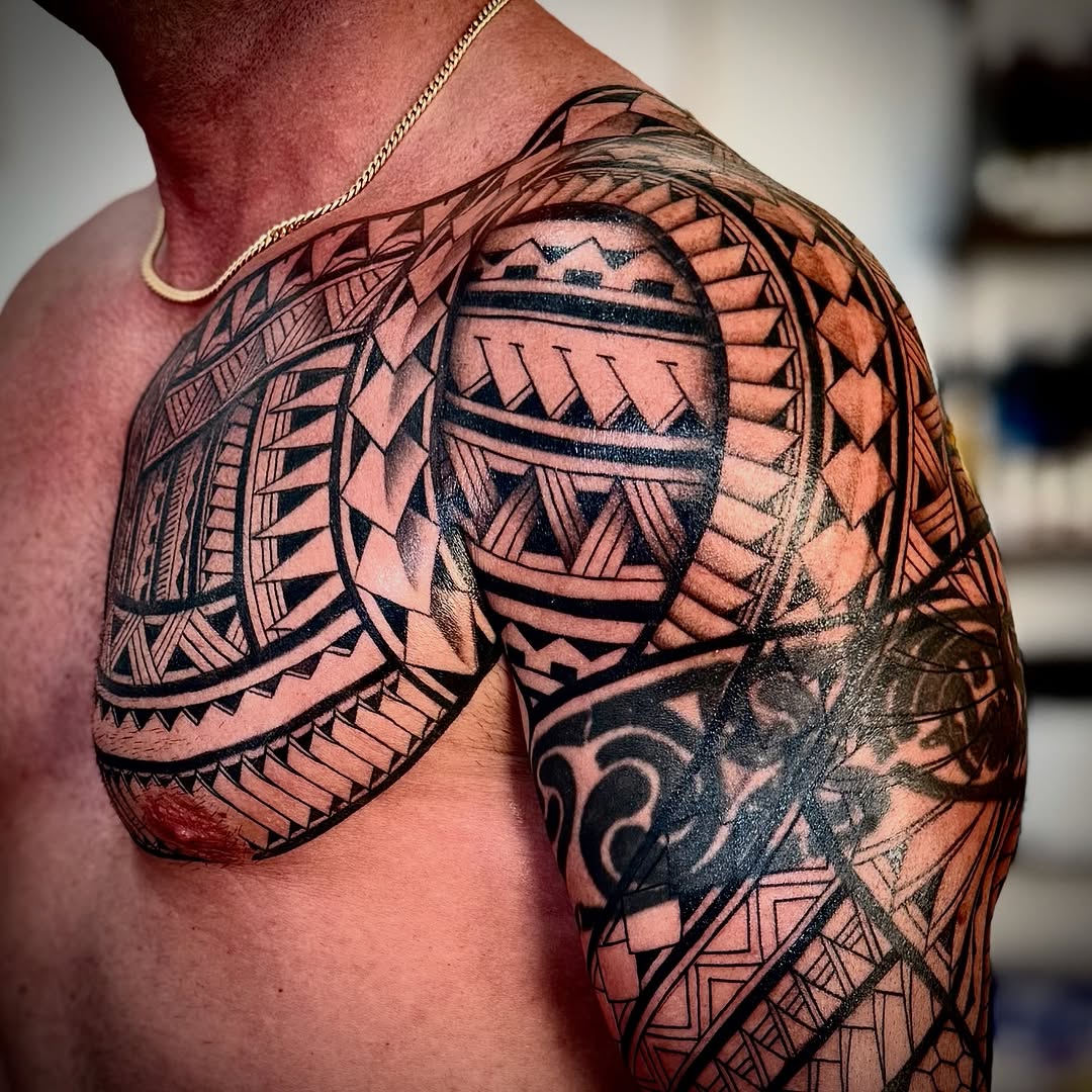 Tattoo by @ivyleetattoo — tribal, blackwork