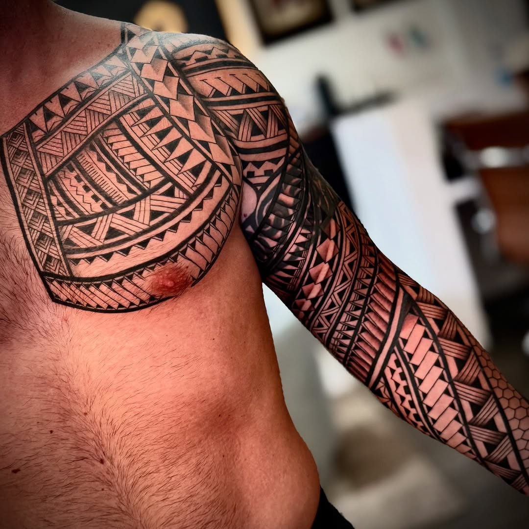 Tattoo by @ivyleetattoo — tribal, blackwork