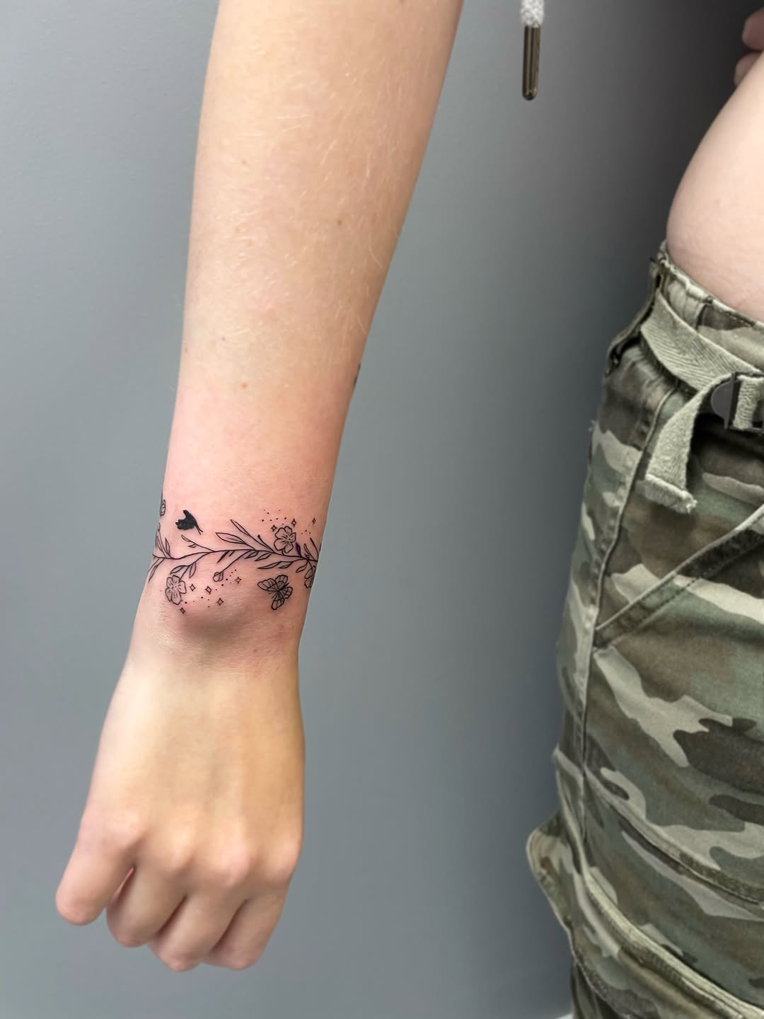 Tattoo by @stephtattoos13 — fine_line, minimalist