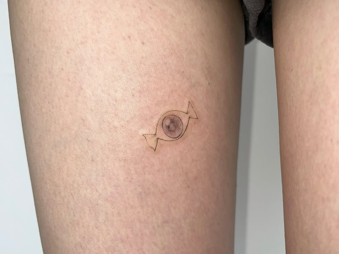 Tattoo by @sobbpp — fine_line, minimalist