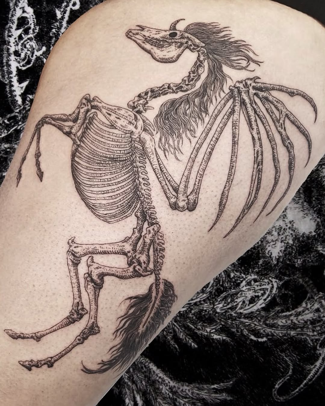 Tattoo by @kritrv — blackwork, illustrative