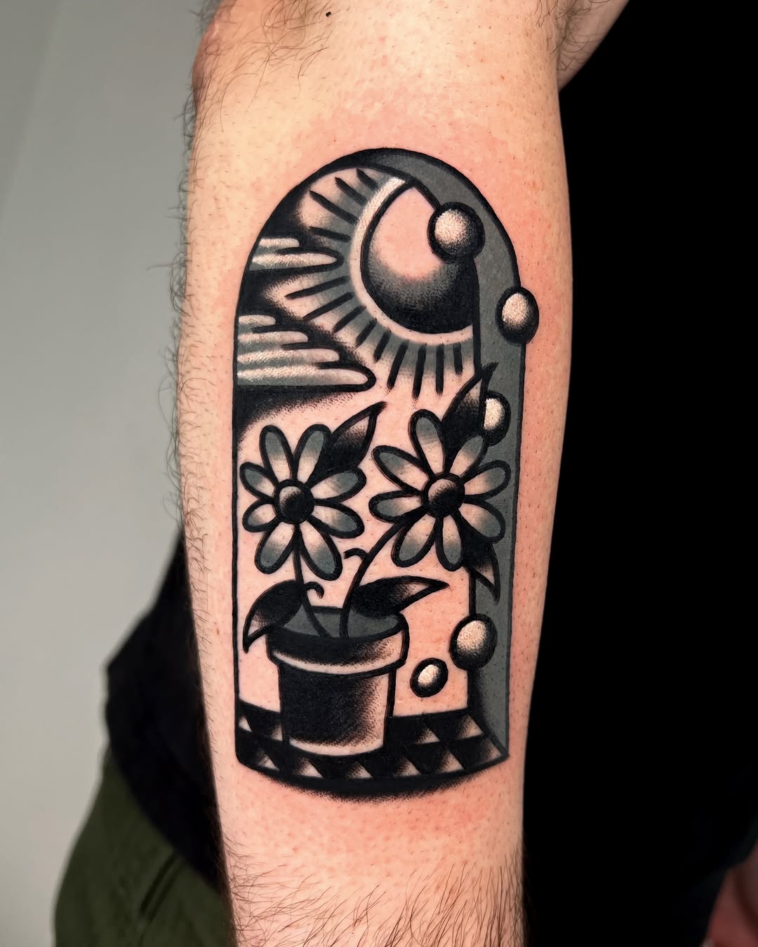 Tattoo by @homoo_tattooer — american_traditional, black_and_grey