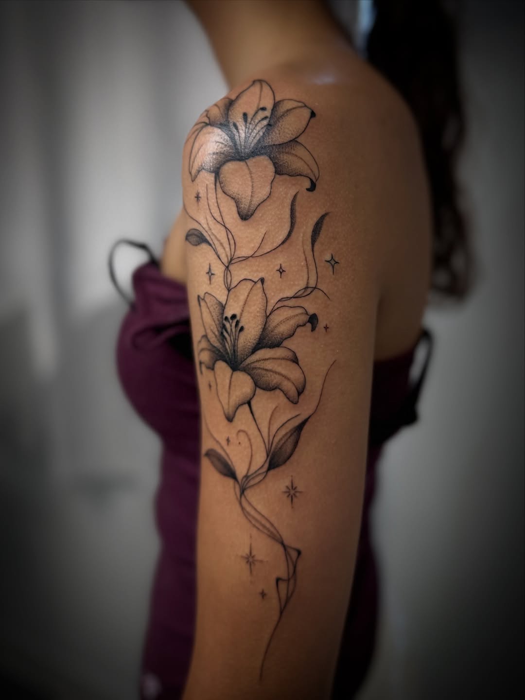 Tattoo by @llanotattooart — fine_line, black_and_grey
