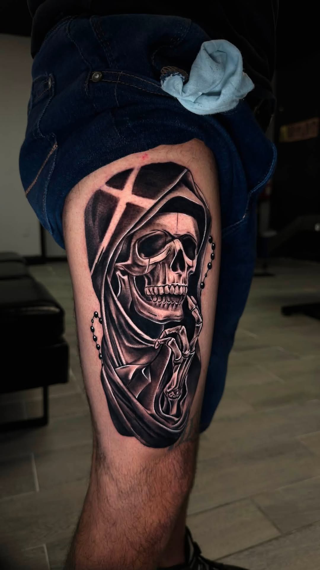 Tattoo by @juanon_tattoos โ realism, black_and_grey